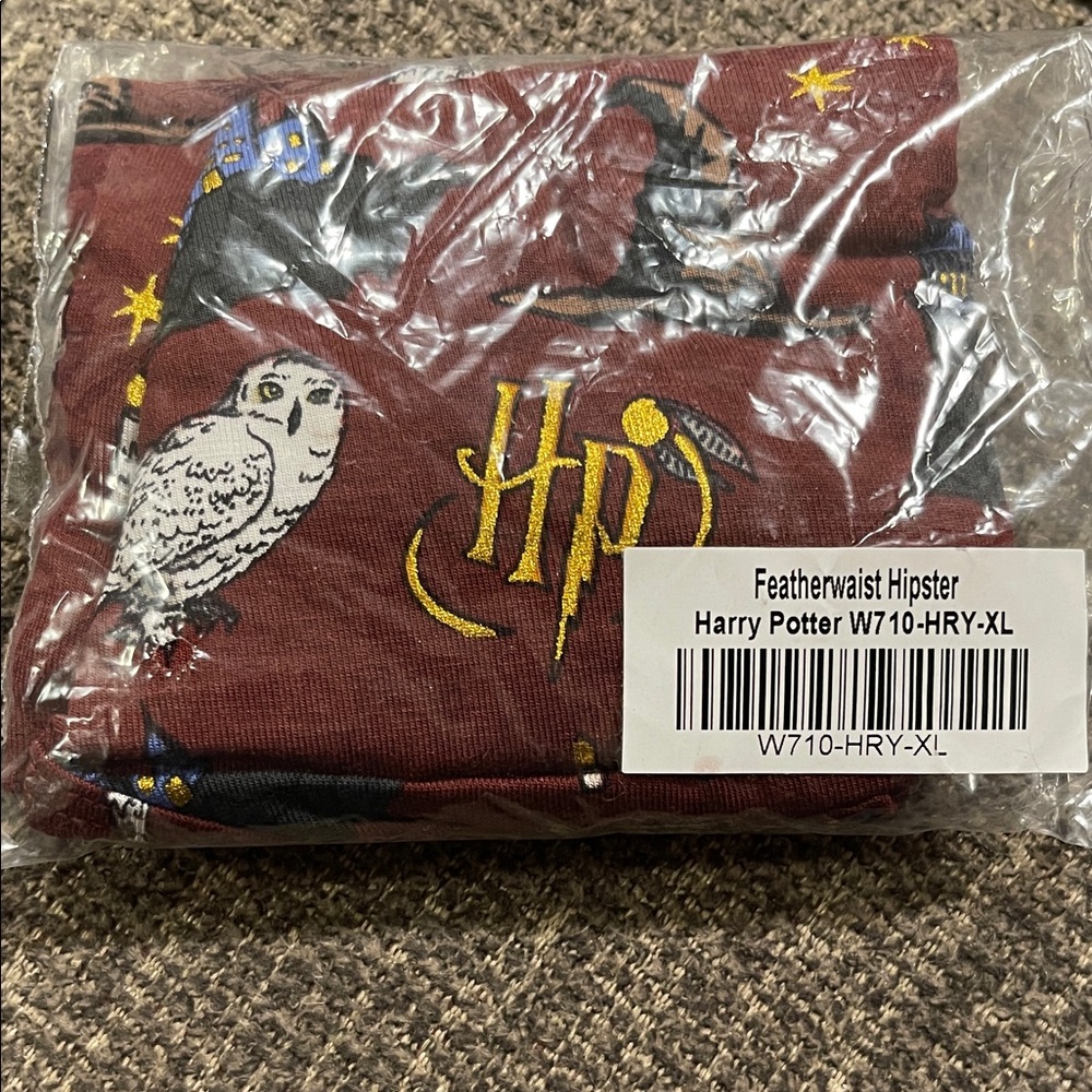 MeUndies Harry Potter Featherwaist Hipster Panties - Maroon